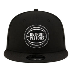 New Era - Detroit Pistons Team 9FIFTY Snapback Hat - Black/White
