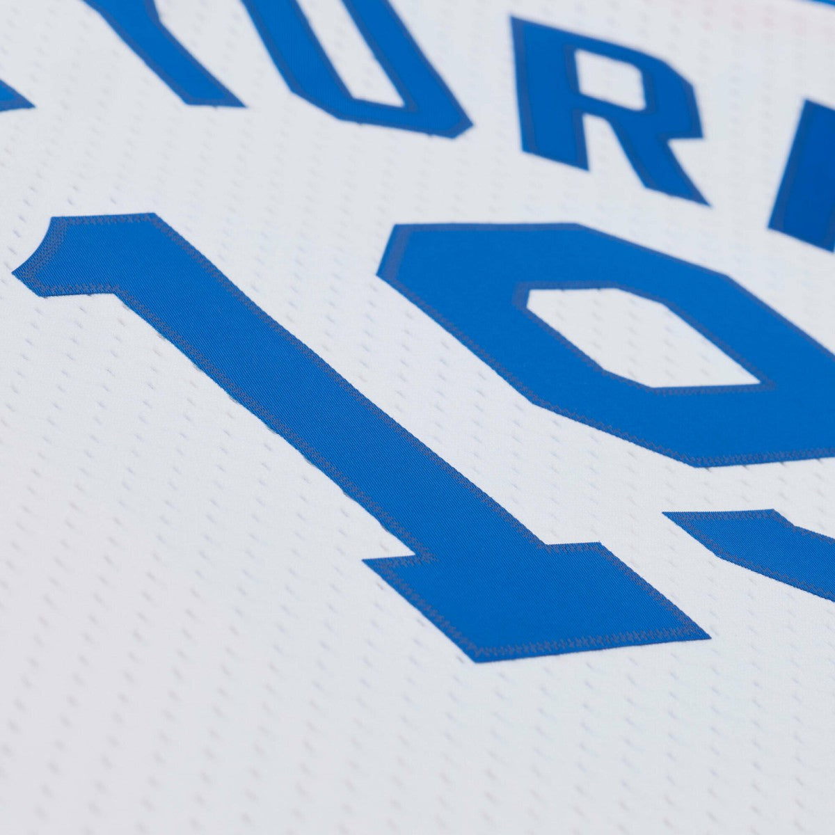 Mitchell & Ness - Nathaniel Clifton New York Knicks 1950-51 Pioneers Swingman Jersey - White