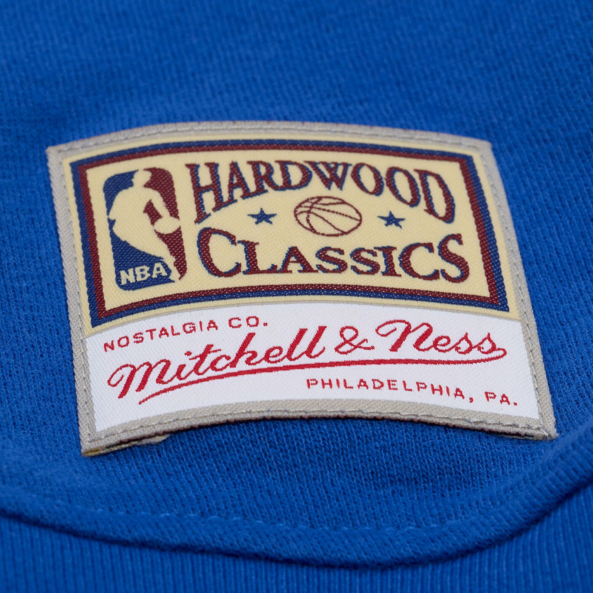 Mitchell & Ness - New York Knicks Women's Hardwood Classics Script Lightweight Sweatshirt - Royal