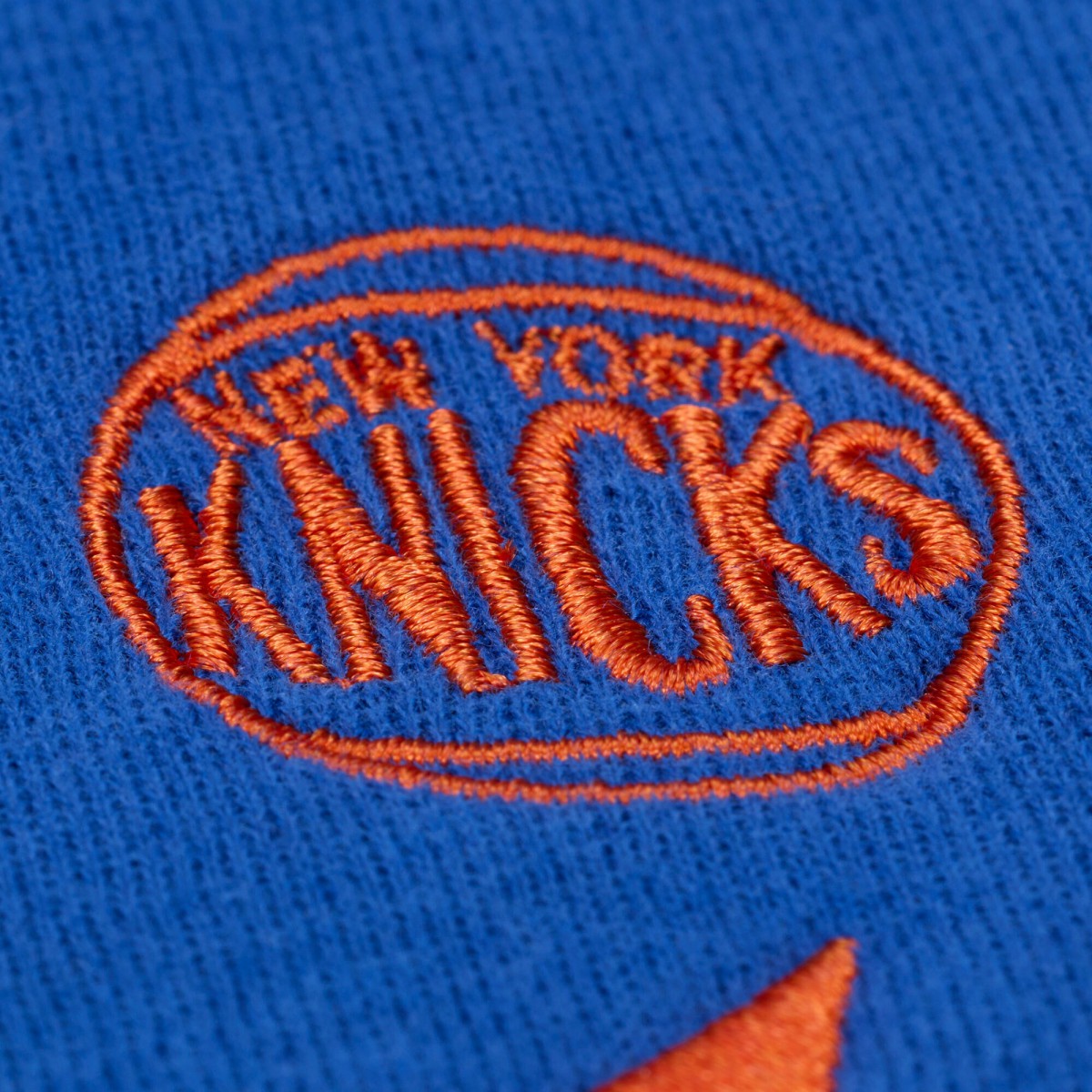 Mitchell & Ness - New York Knicks Women's Hardwood Classics Script Lightweight Sweatshirt - Royal