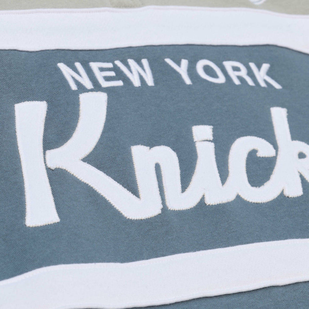 Mitchell & Ness - New York Knicks Thunderstorm Head Coach Quarter-Zip Jacket - Blue