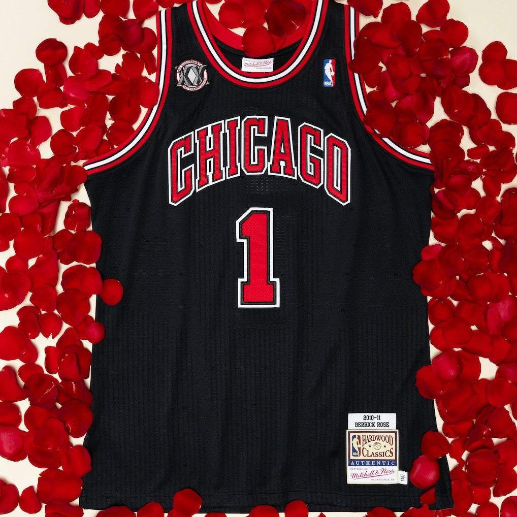 Mitchell & Ness - Derrick Rose Chicago Bulls 2010-11 Authentic Jersey - Black