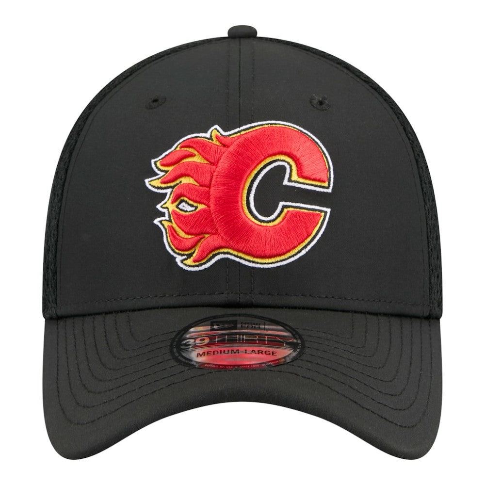 Calgary Flames - New Era Logo 39THIRTY Flex Hat Black