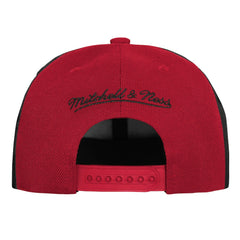 Mitchell & Ness - Chicago Bulls Youth Mascot Snapback Hat - Black