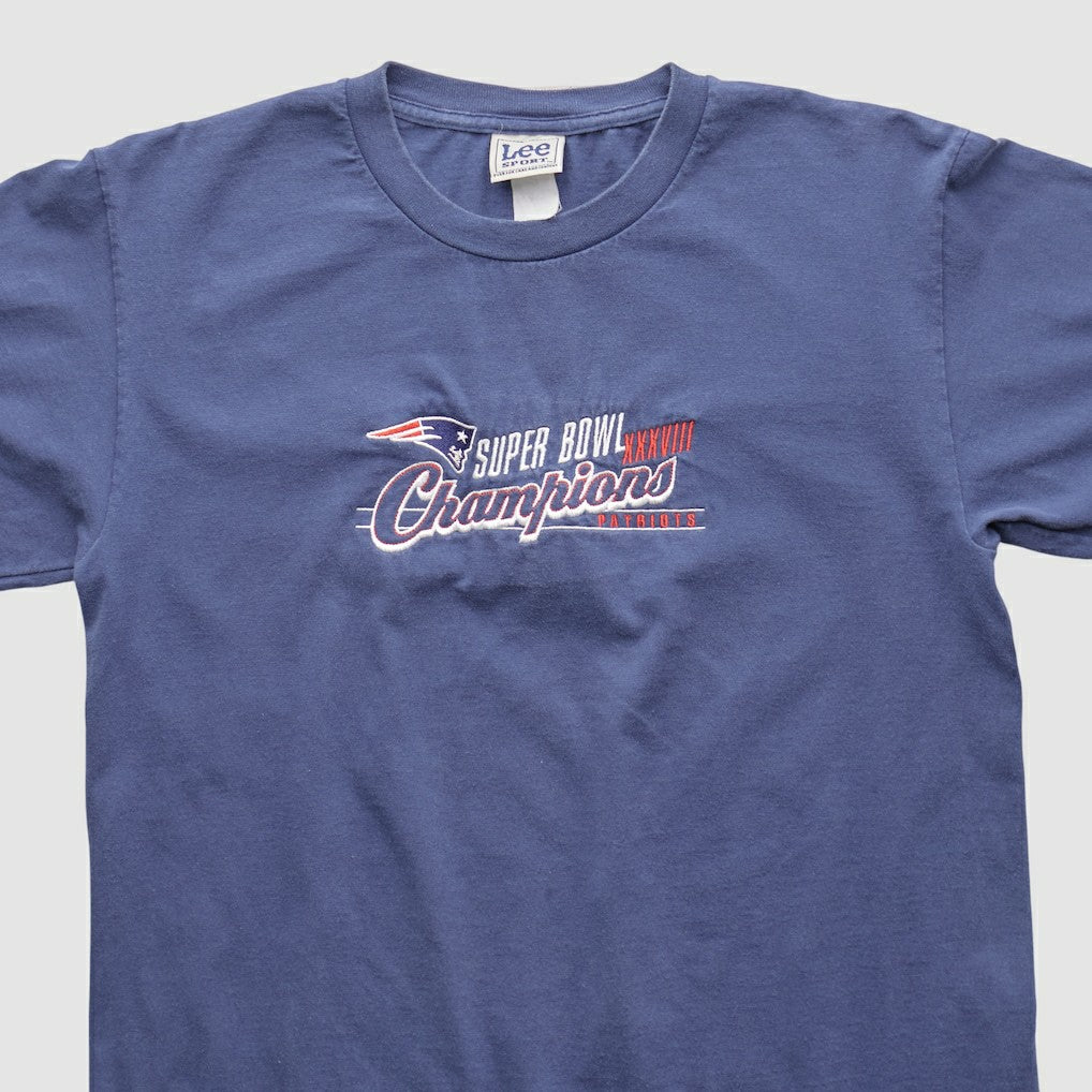 New England Patriots Lee Apparel 2000s T-shirt Blue Vintage - Fanatics