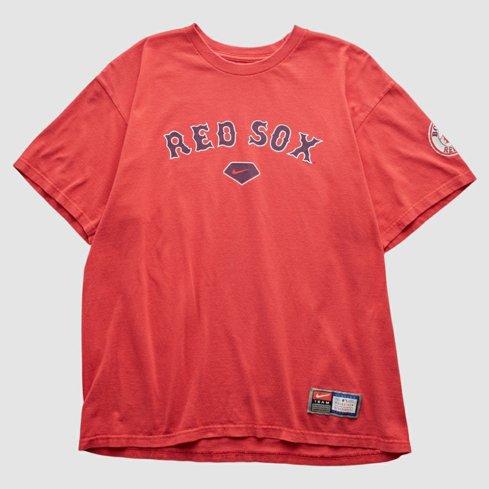 Boston Red Sox Nike 2000s T-shirt On Sale