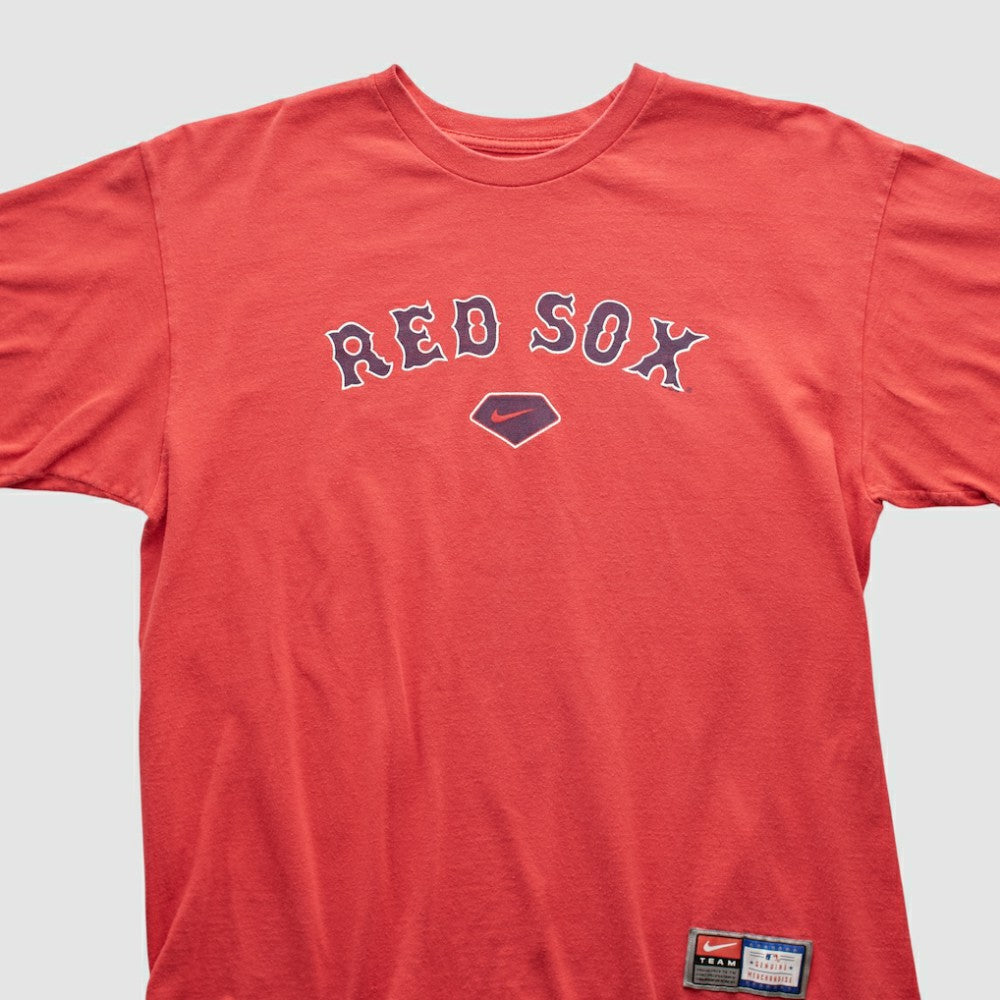 Boston Red Sox Nike 2000s T-shirt On Sale