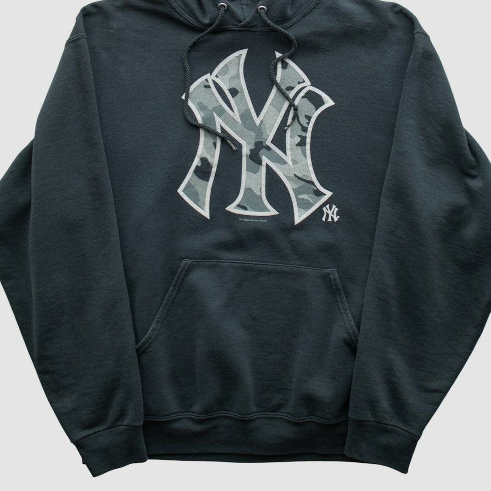 New York Yankees Genuine Merchandise 2010s Hooded Pullover Sweatshirt Clearance