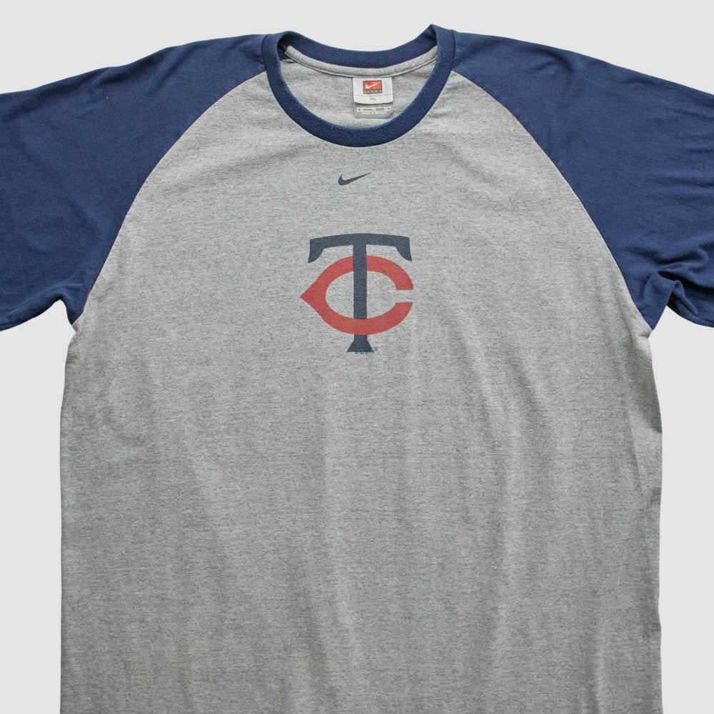 Minnesota Twins Nike 2000s T-shirt for sale
