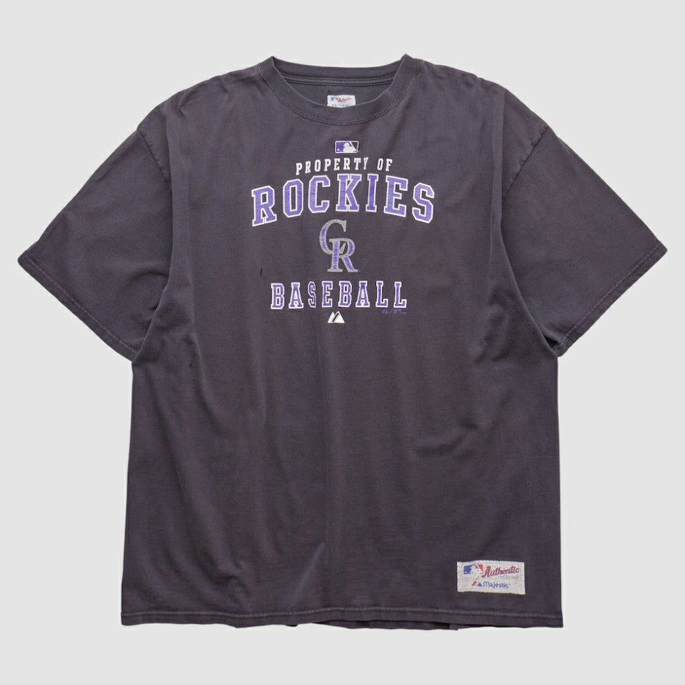 Colorado Rockies Majestic 2000s T-shirt Lifestyle