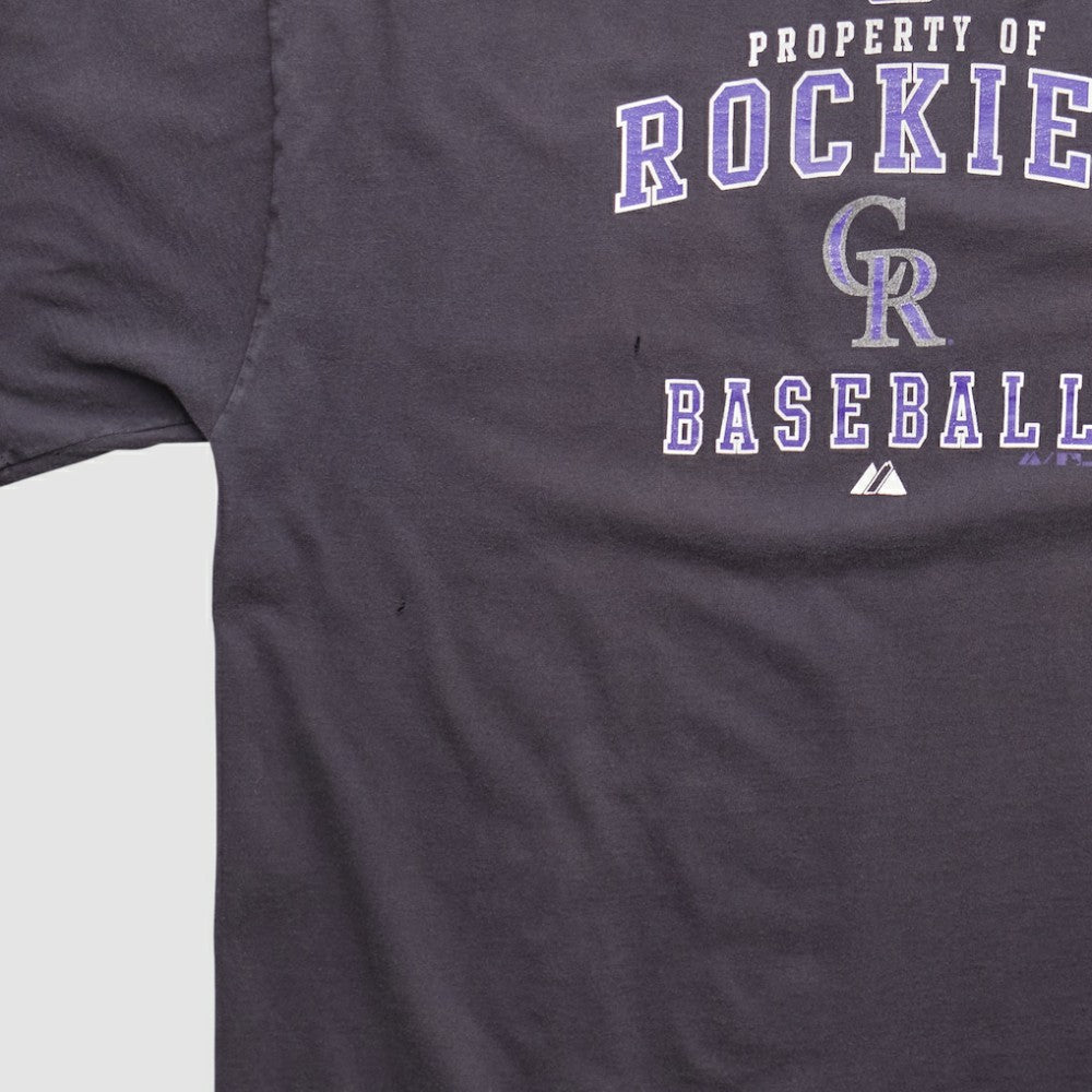 Colorado Rockies Majestic 2000s T-shirt Lifestyle