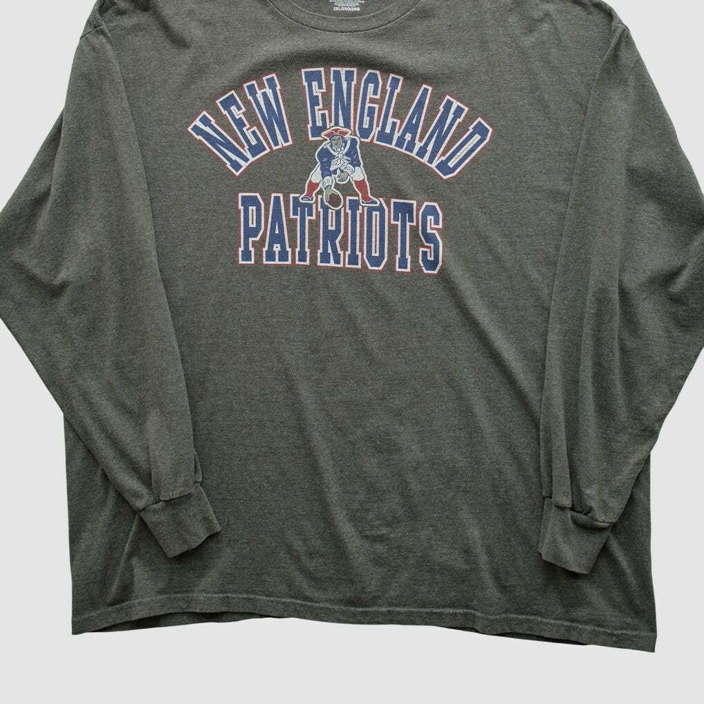 New England Patriots NFL 2010s Long Sleeve T-shirt Dark Heather Gray Vintage - Fanatics