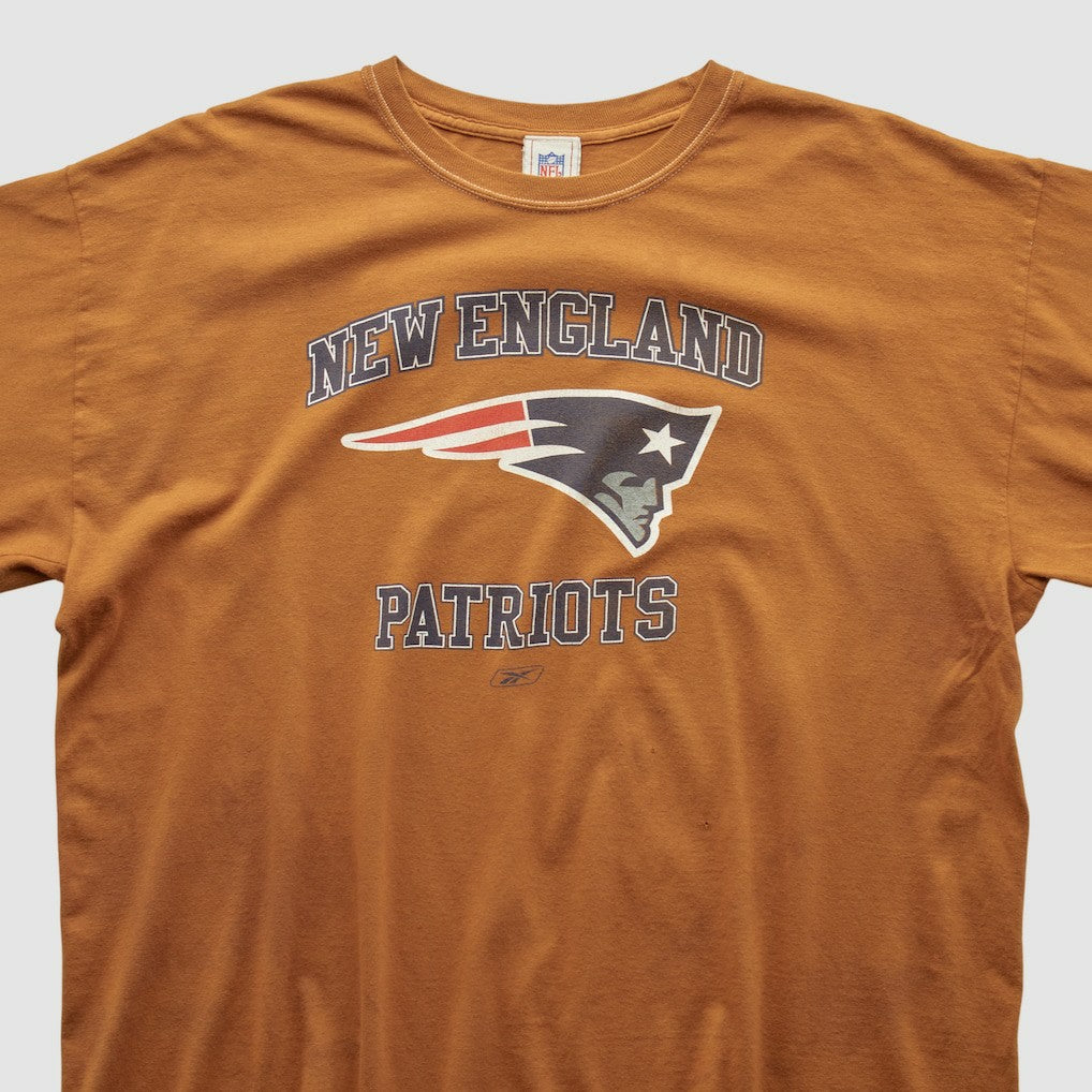 New England Patriots NFL 2000s Long Sleeve T-shirt Brown Vintage - Fanatics