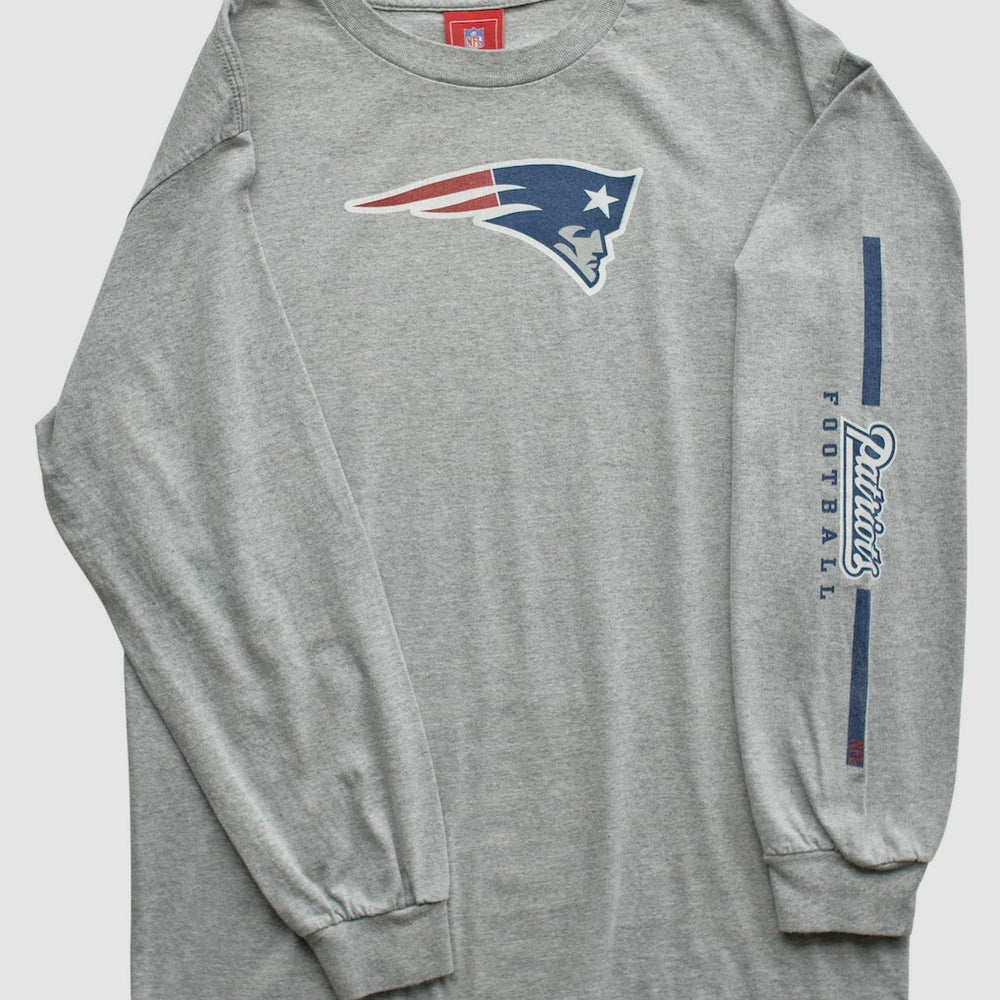 New England Patriots NFL 2000s Long Sleeve T-shirt Heather Gray Vintage - Fanatics