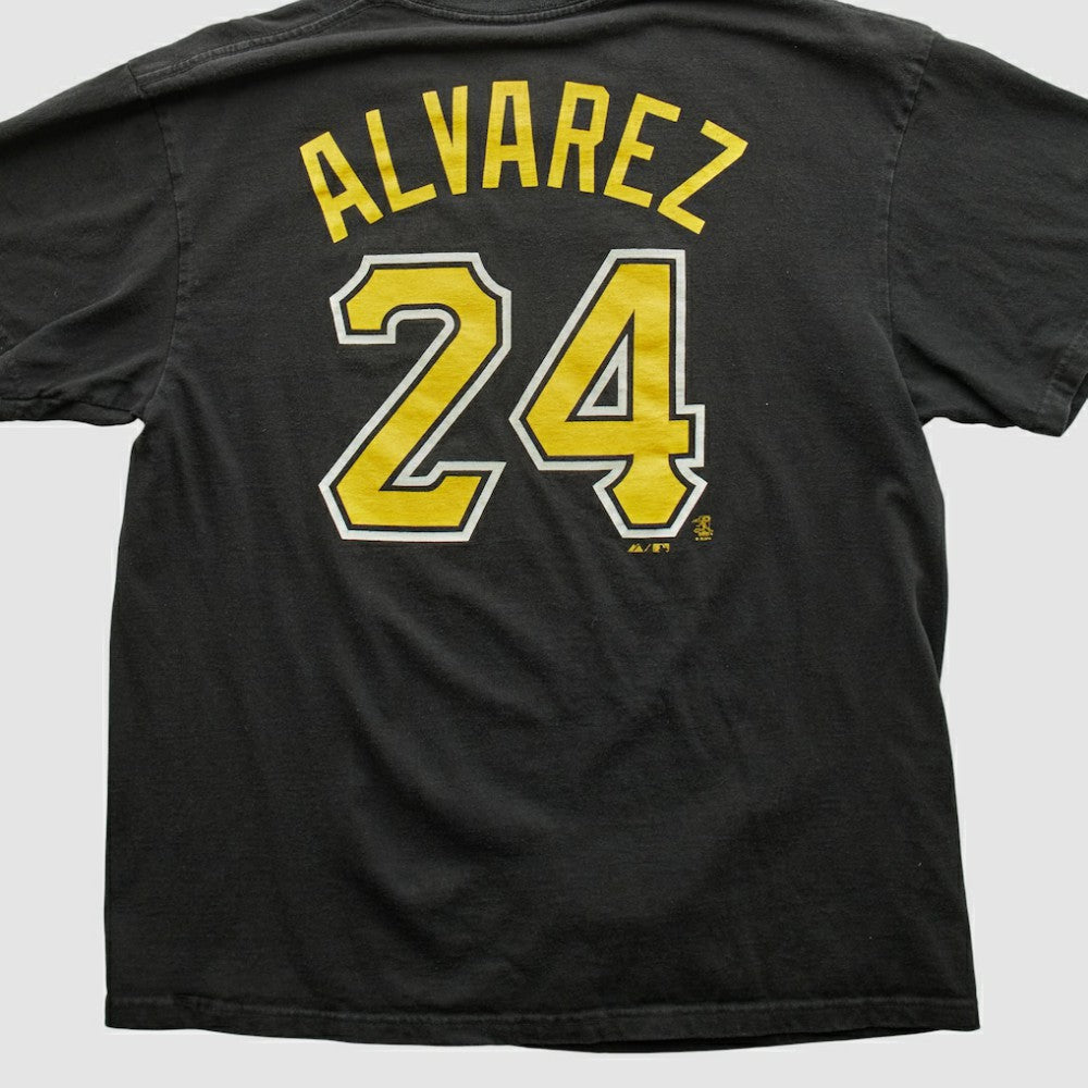 Pittsburgh Pirates Majestic 2000s T-shirt discount