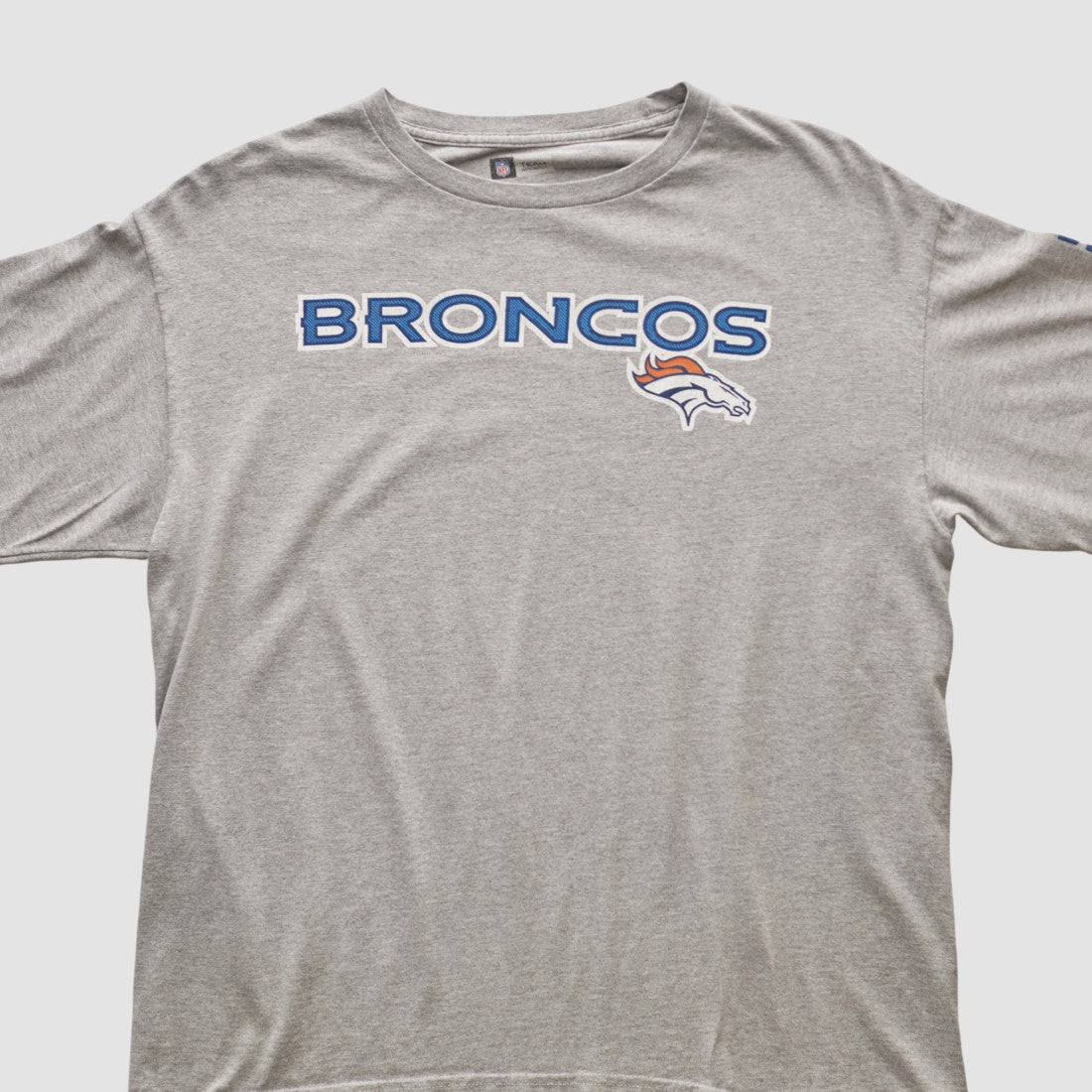 Denver Broncos NFL 2000s Long Sleeve T-shirt Heather Gray Vintage - Fanatics