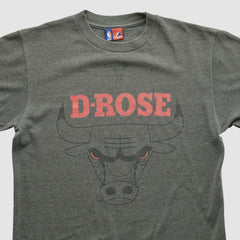 Vintage - Chicago Bulls Majestic 2000s T-shirt - Dark Heather Gray Vintage