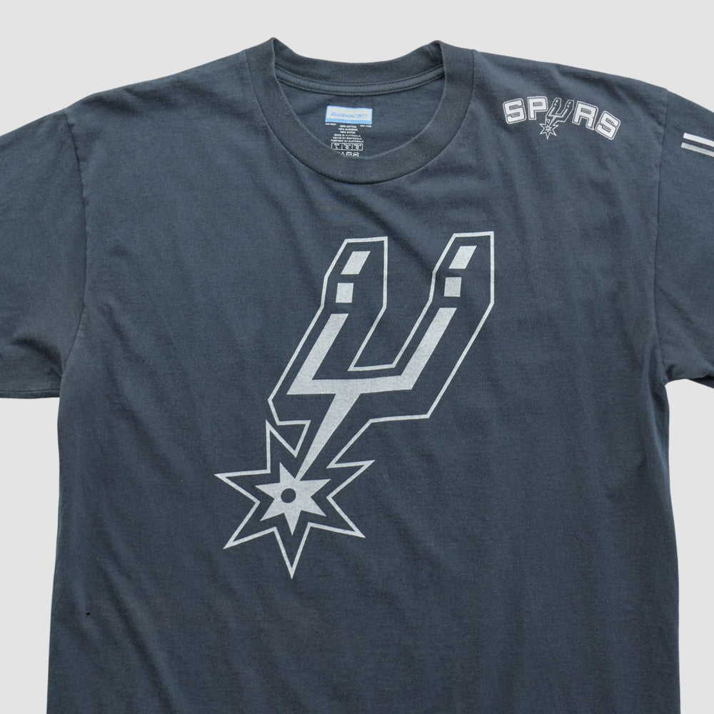 Vintage - San Antonio Spurs Reebok 2000s T-shirt - Black Vintage
