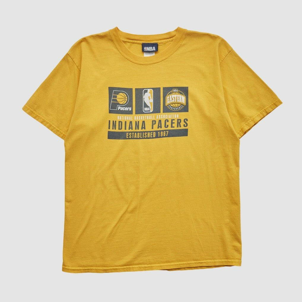 Vintage - Indiana Pacers NBA 2000s T-shirt - Yellow Vintage