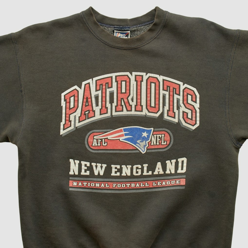 New England Patriots Pro Player 90s Pullover Sweatshirt Charcoal Vintage - Fanatics