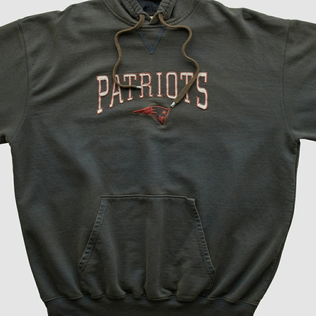 New England Patriots NFL 2000s Hooded Pullover Sweatshirt Black Vintage - Fanatics