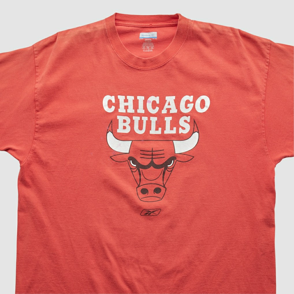 Vintage - Chicago Bulls Reebok 2000s T-shirt - Red Vintage