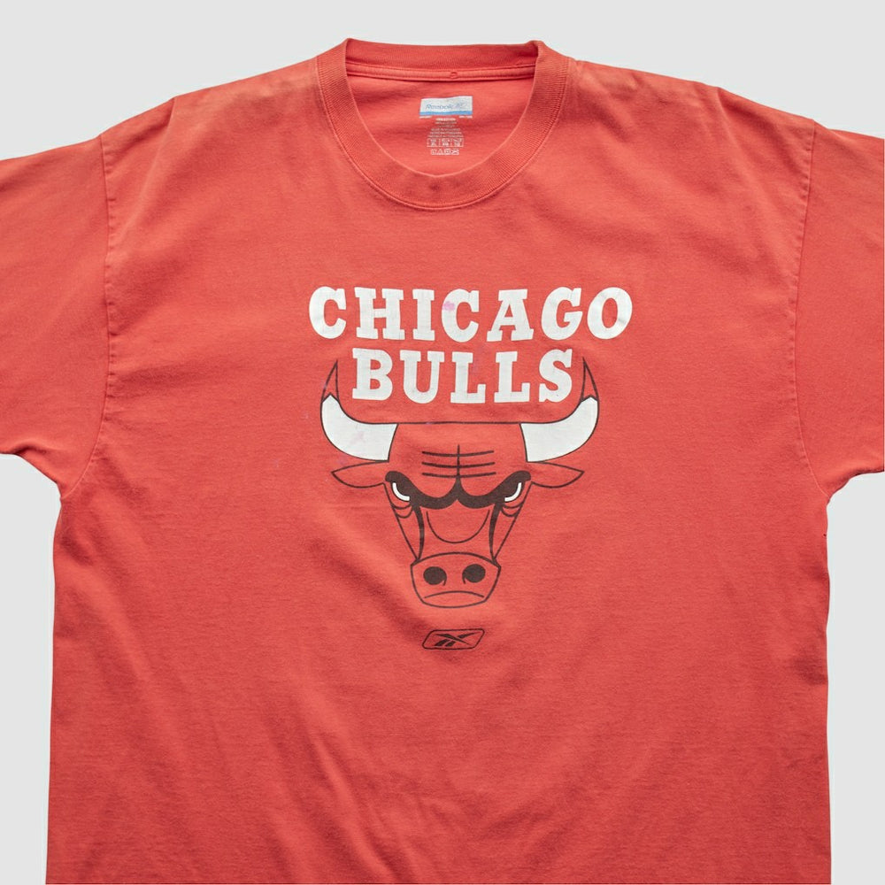 Vintage - Chicago Bulls Reebok 2000s T-shirt - Red Vintage