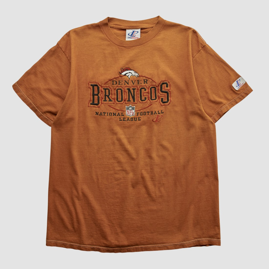 Denver Broncos Logo Athletic 90s T-shirt Clay Vintage - Fanatics