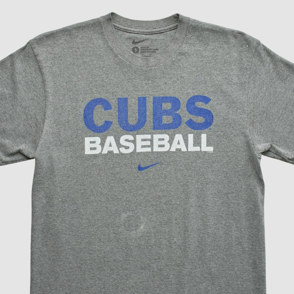 Chicago Cubs Nike 2000s T-shirt Online