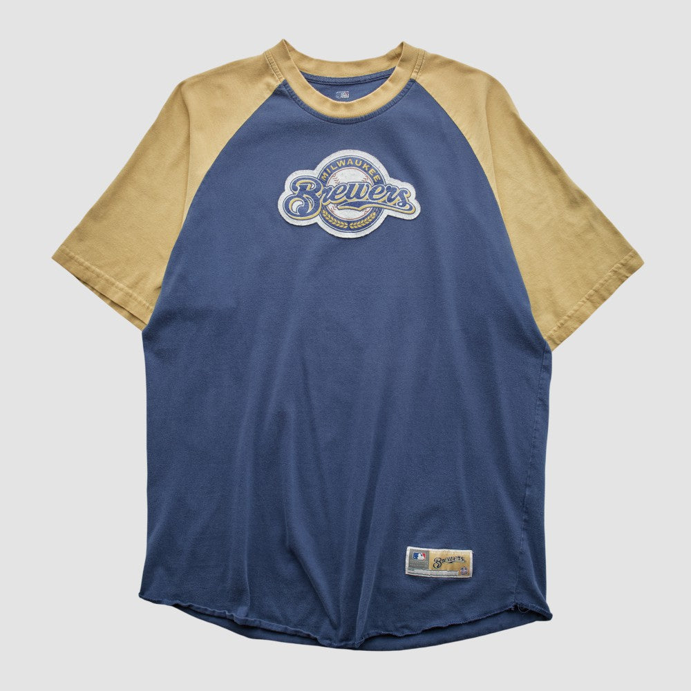 Milwaukee Brewers MLB Genuine Merchandise 2000s T-shirt Online