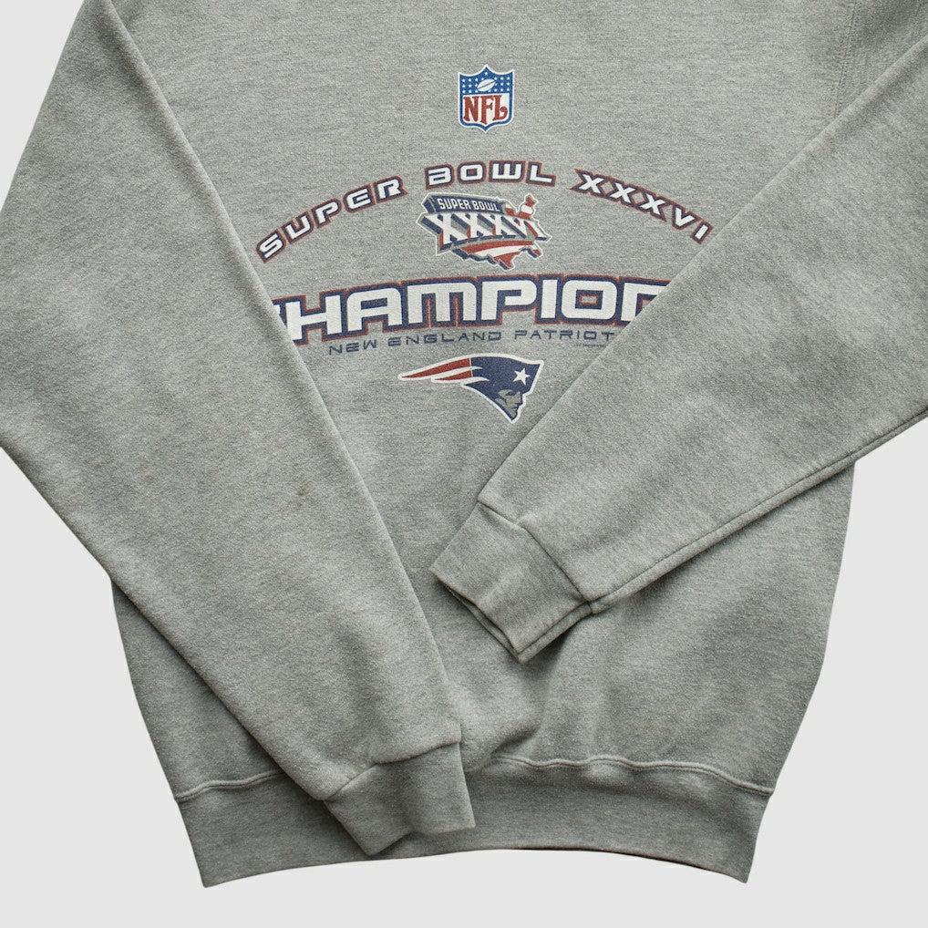 New England Patriots Lee Sport 2002 Pullover Sweatshirt Heather Gray Vintage - Fanatics