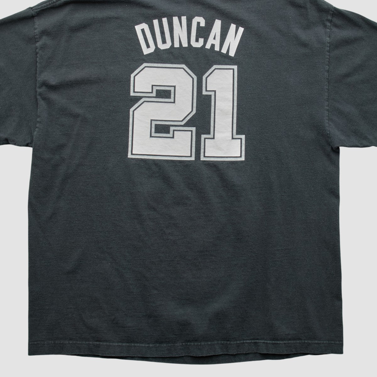 Vintage - San Antonio Spurs NBA 2000s T-shirt - Black Vintage