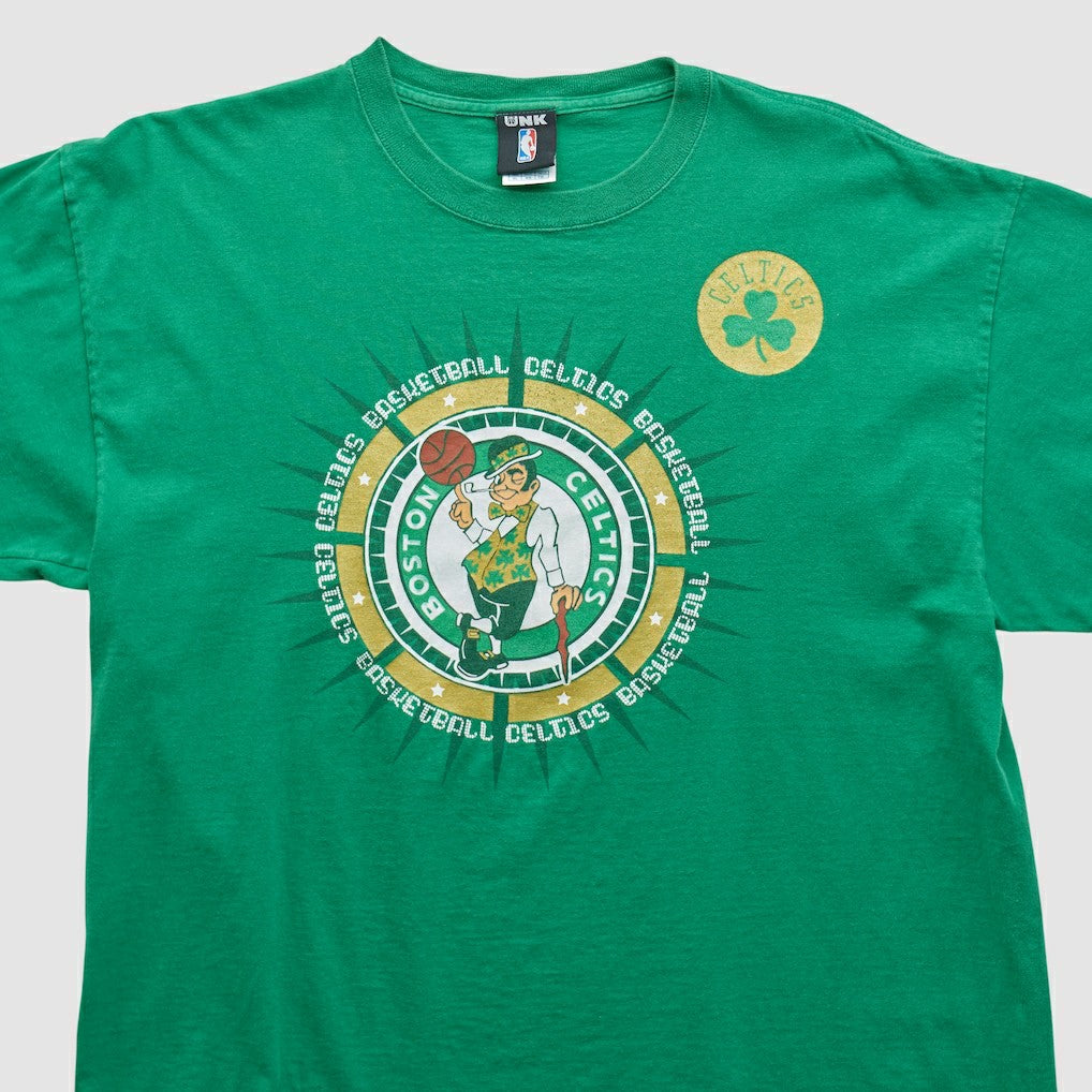Vintage - Boston Celtics UNK 2000s T-shirt - Green Vintage