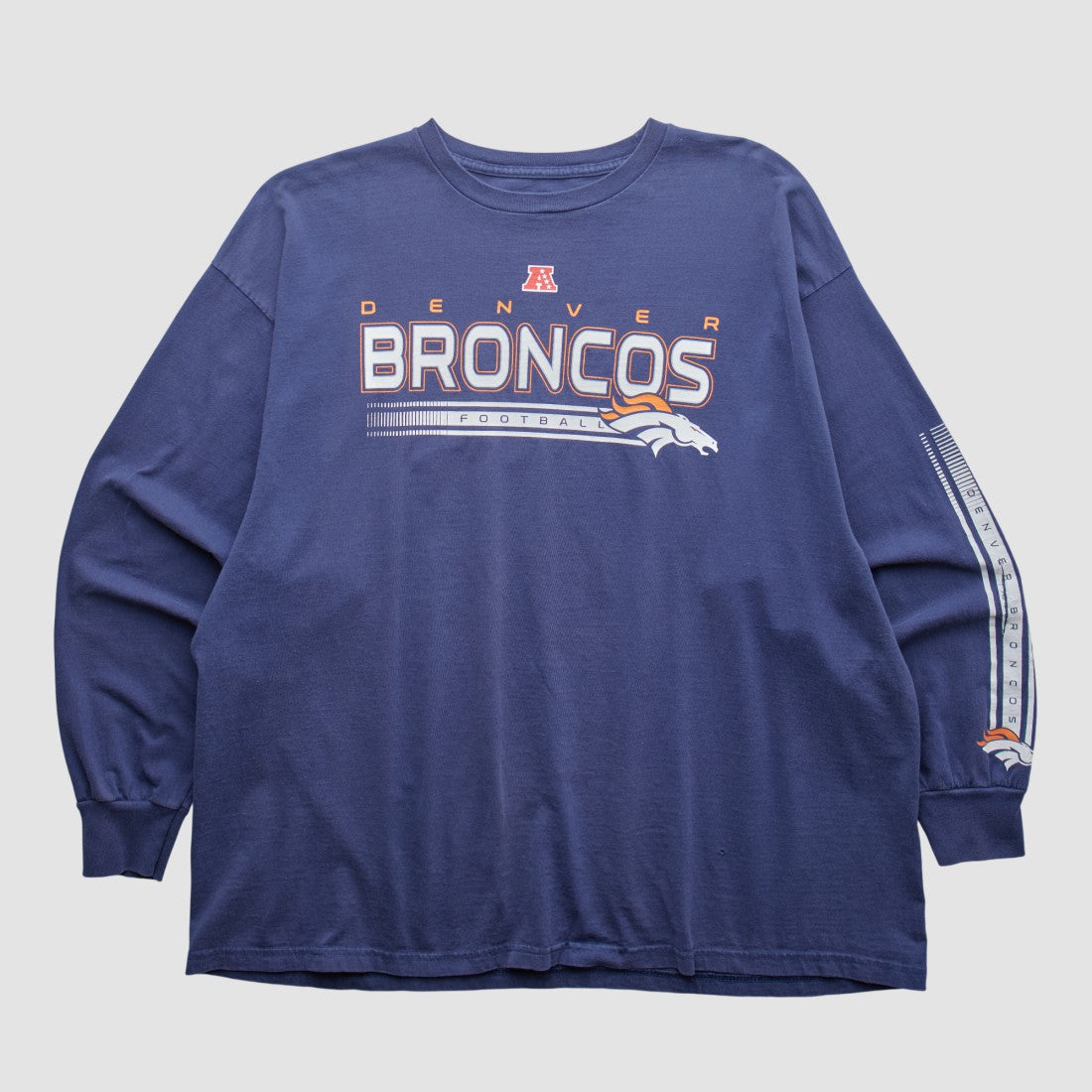 Denver Broncos NFL 2000s Long Sleeve T-shirt Navy Vintage - Fanatics