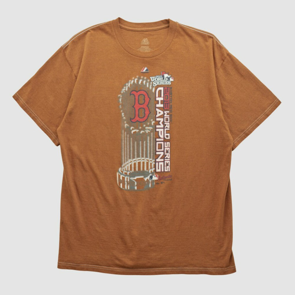 Boston Red Sox Majestic 2013 T-shirt Lifestyle