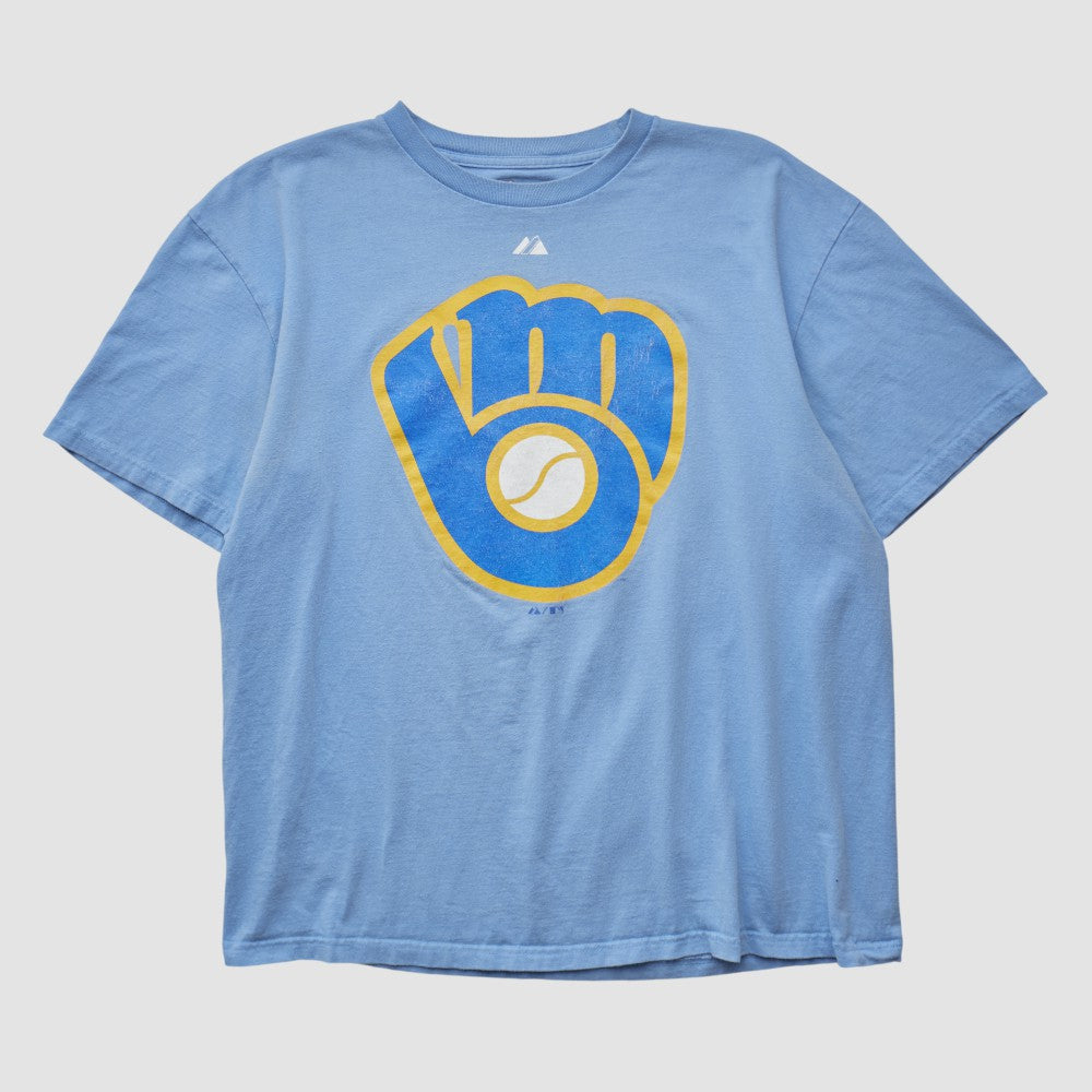 Milwaukee Brewers Majestic 2000s T-shirt On Sale