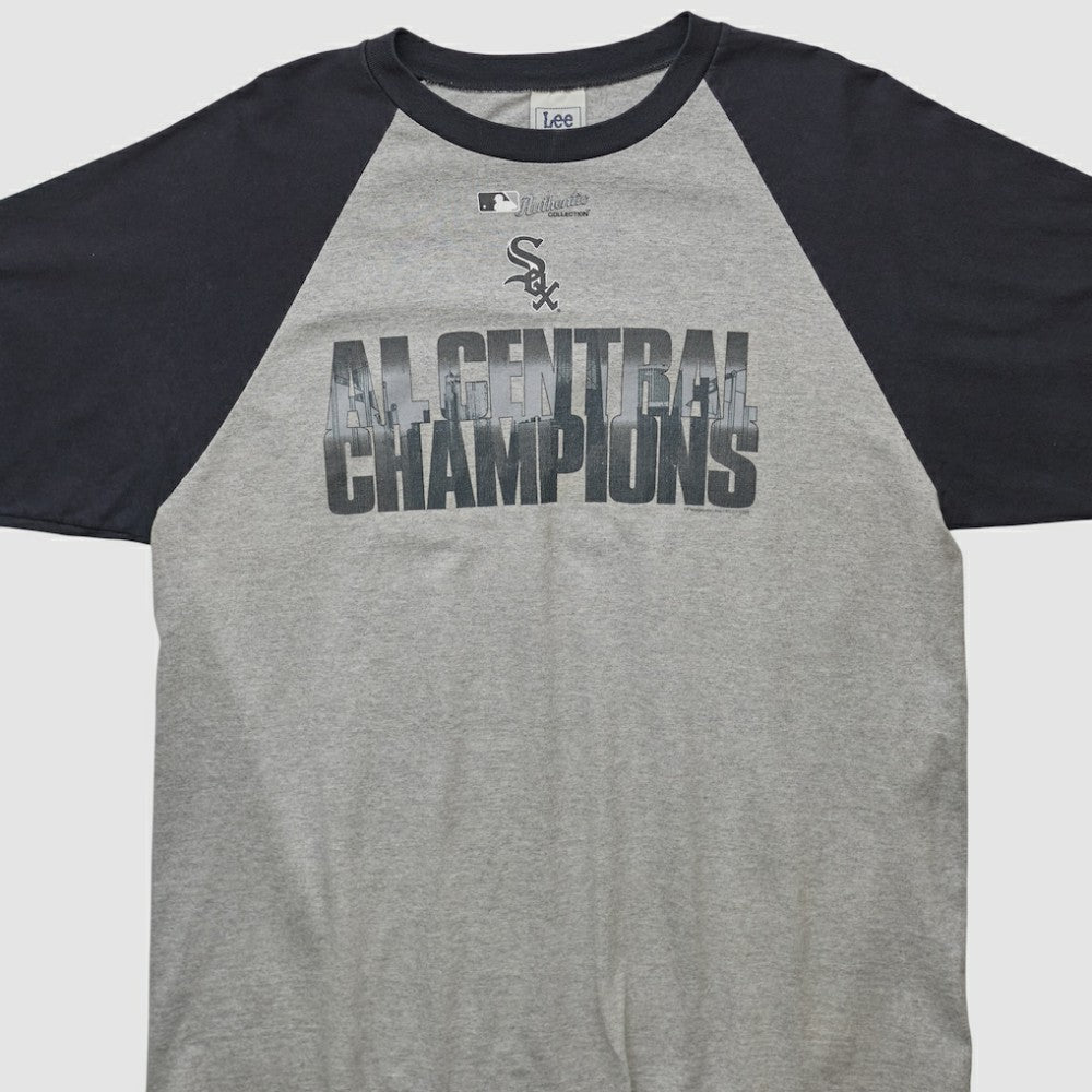 Chicago White Sox Lee Apparel 2005 T-shirt On Sale