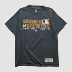 Milwaukee Brewers Majestic 2008 T-shirt Lifestyle