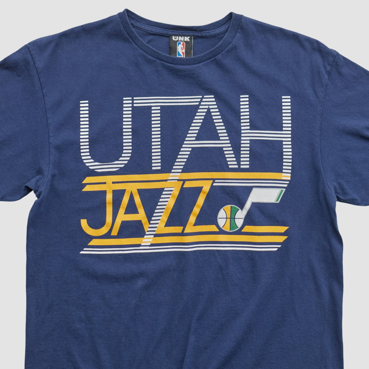 Vintage - Utah Jazz UNK 2010s T-shirt - Navy Vintage
