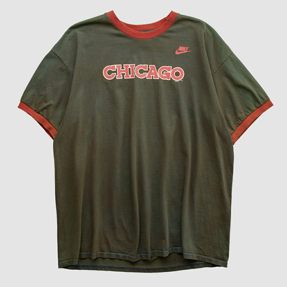 Nike - Chicago Bulls 2000s T-shirt - Olive Vintage