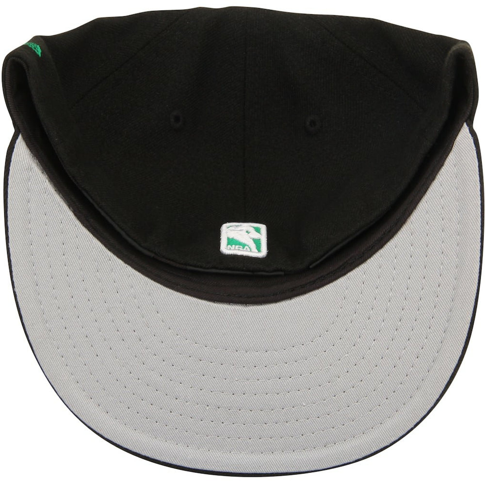 New Era - Boston Celtics Team Color 59FIFTY Fitted Hat - Black