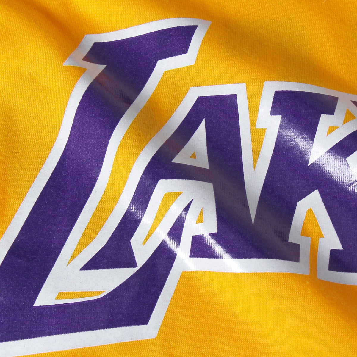 Mitchell & Ness - Magic Johnson Los Angeles Lakers Hardwood Classics Retro Name & Number T-Shirt - Gold