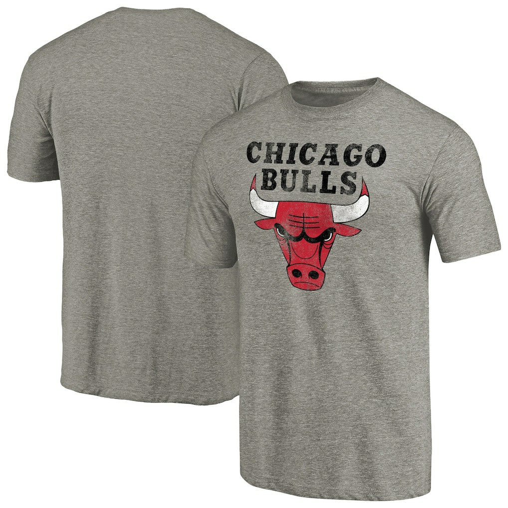 NBA - Chicago Bulls Distressed Team Logo Tri-Blend T-Shirt - Heather Gray