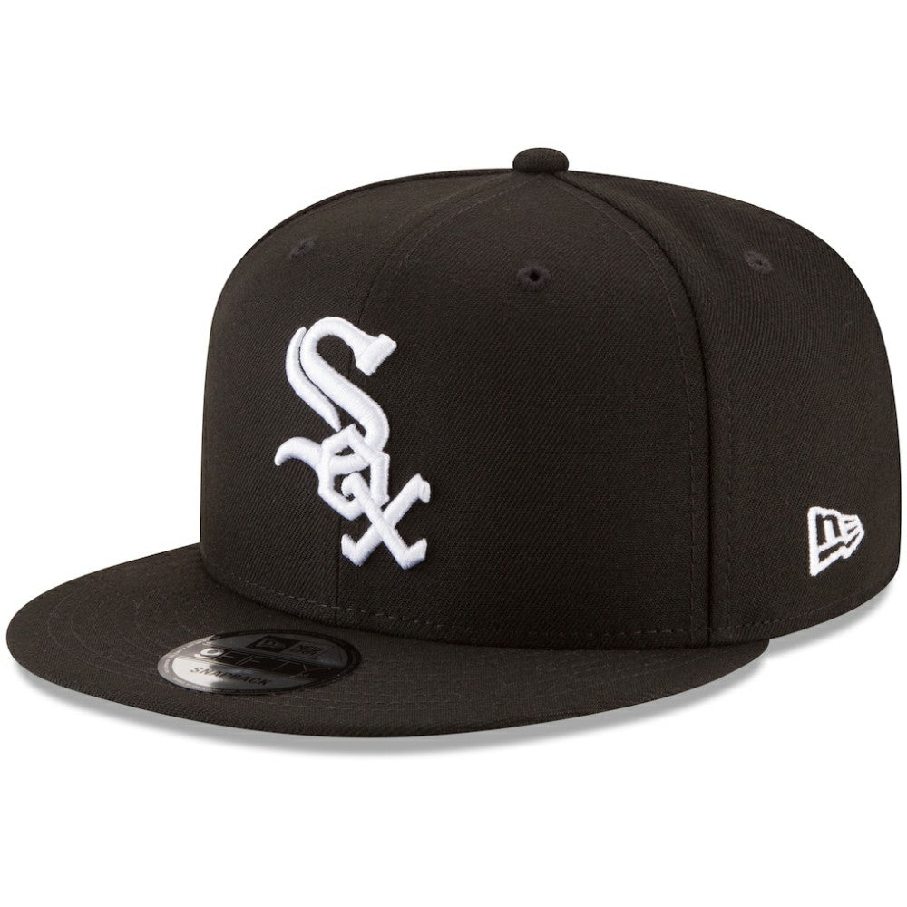Chicago White Sox New Era Team Color 9FIFTY Snapback Hat Lifestyle