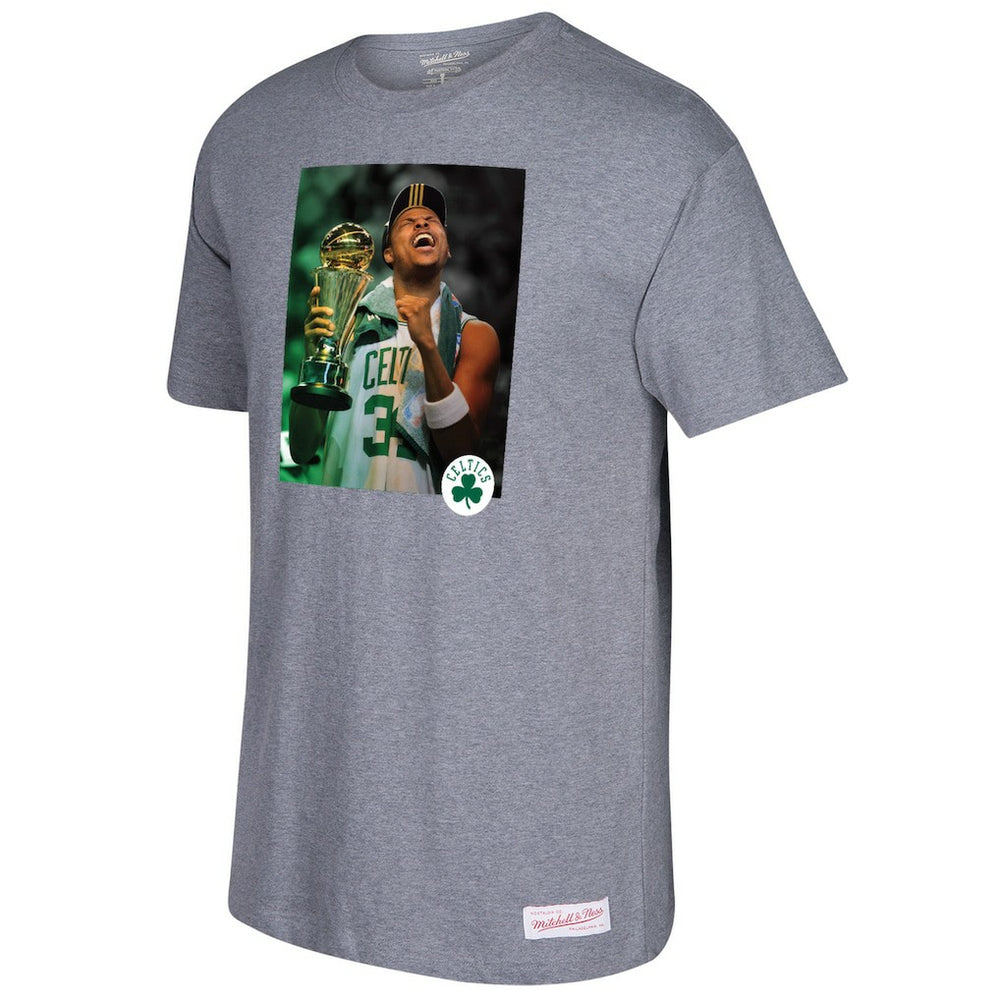 Mitchell & Ness - Paul Pierce Boston Celtics Graphic T-Shirt - Gray