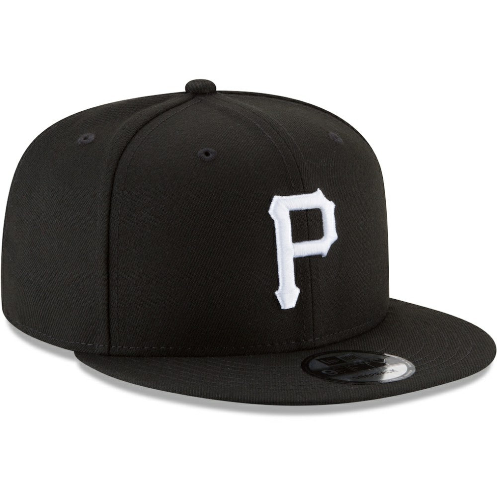 Pittsburgh Pirates New Era Black & White 9FIFTY Snapback Hat Lifestyle