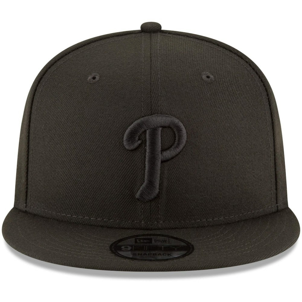 Philadelphia Phillies New Era Black on Black 9FIFTY Team Snapback Adjustable Hat Lifestyle