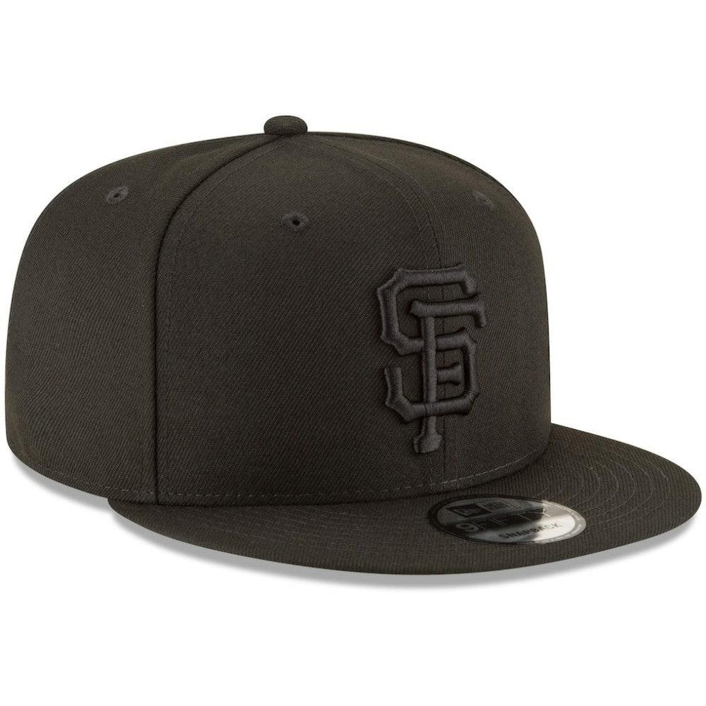 San Francisco Giants New Era Black on Black 9FIFTY Team Snapback Adjustable Hat Online