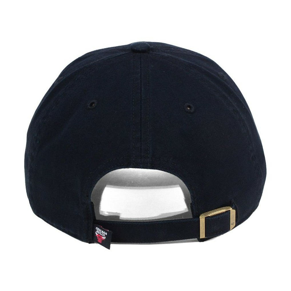 47 brand - Chicago Bulls '47 Core Logo Clean Up Adjustable Hat - Black