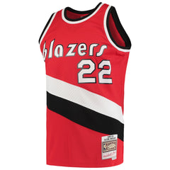 Mitchell & Ness - Clyde Drexler Portland Trail Blazers 1983/84 Hardwood Classics Swingman Jersey - Red